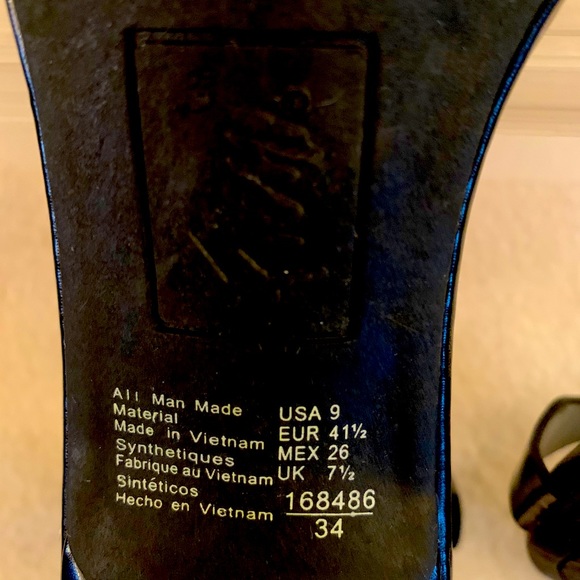 Fiona Black Heel - Picture 4 of 7